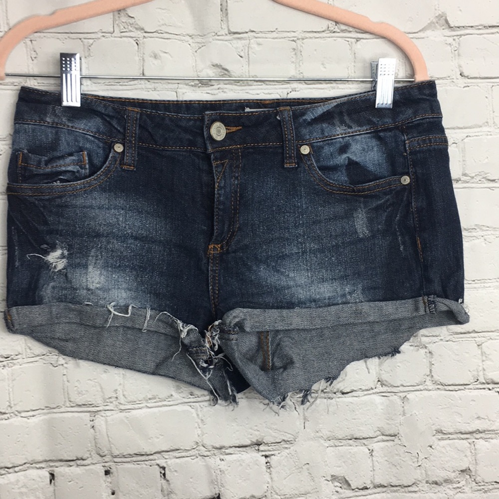 BLUE ASPHALT: Cut - Off Jean Shorts